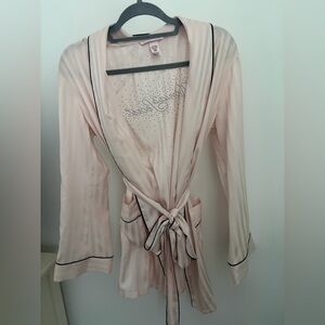 Victoria's Secret Signature Satin Stripe Logo Robe XS/S